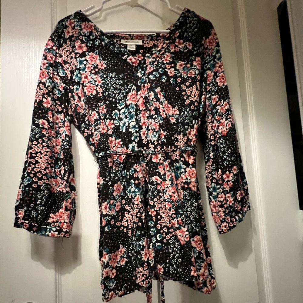 Floral Print Motherhood Maternity Blouse. Size L